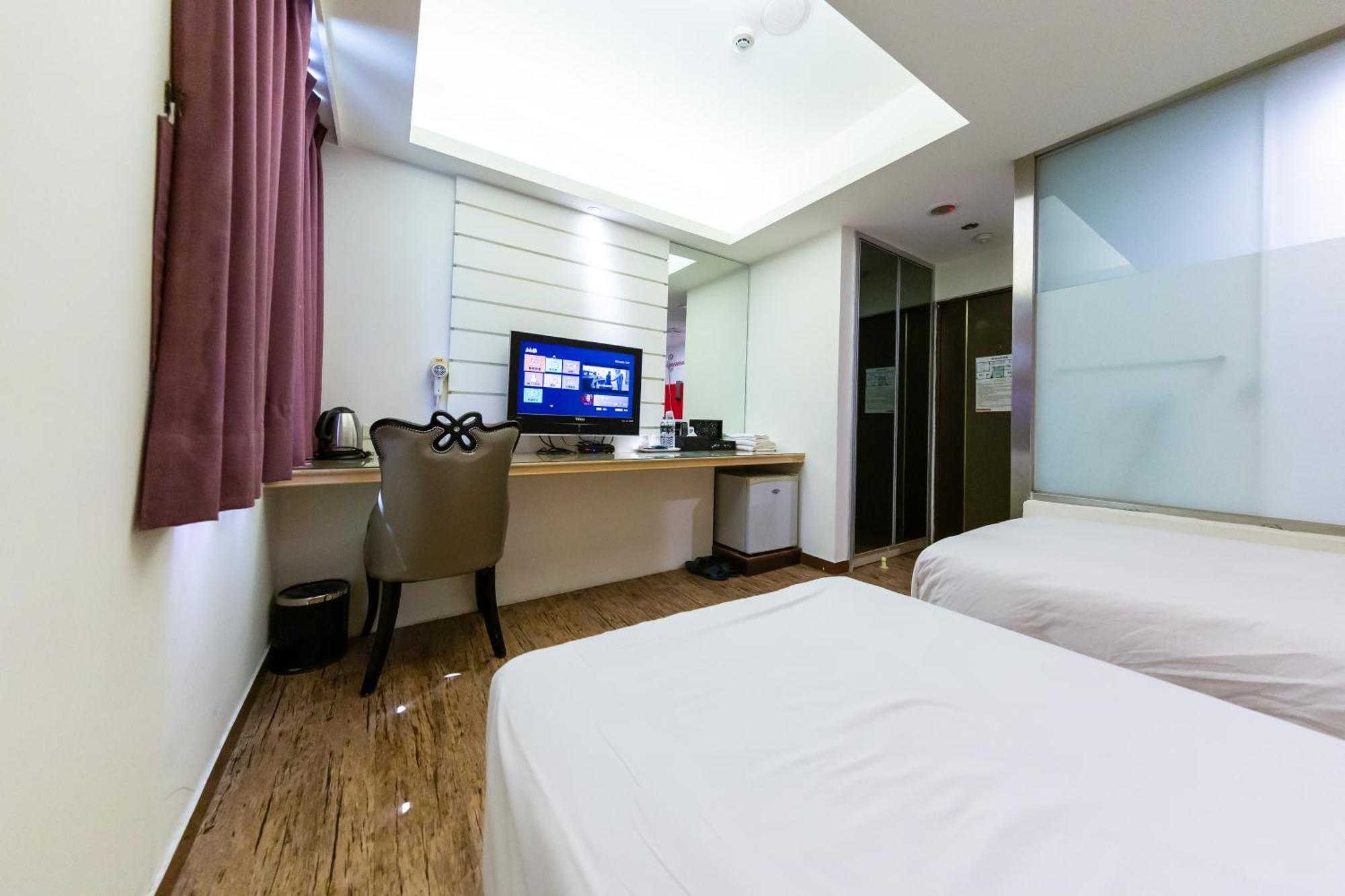 Newrise Hotel Kaohsiung Exterior photo