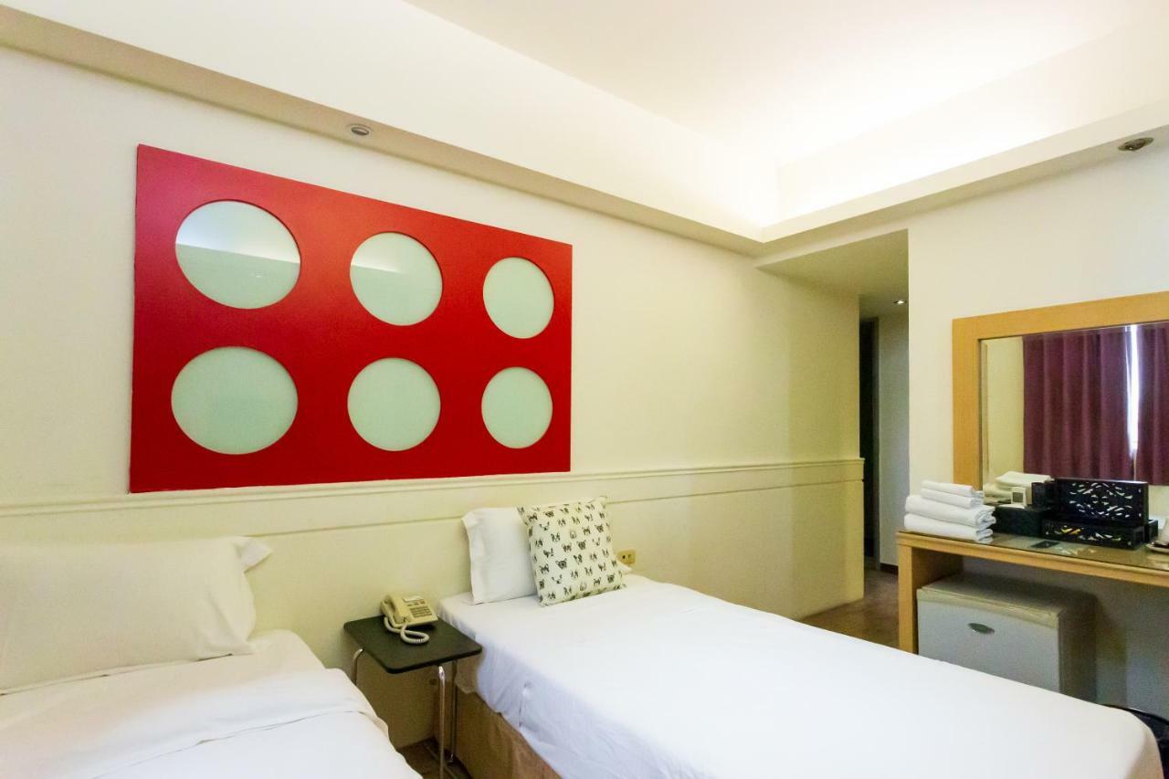 Newrise Hotel Kaohsiung Exterior photo
